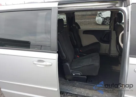 2012 Dodge Grand Caravan Sxt z USA, uszkodzony, nr VIN 2C4RDGCG1CR247647